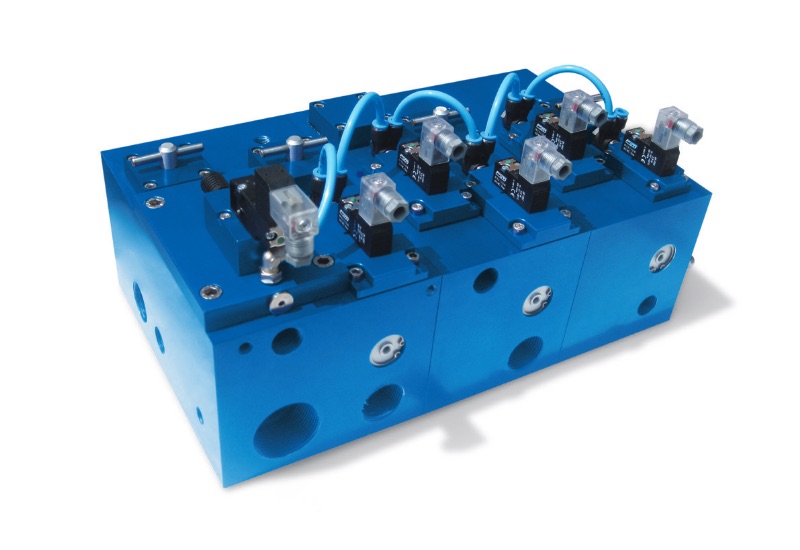 Multi-function modules with built-in vacuum solenoid valves